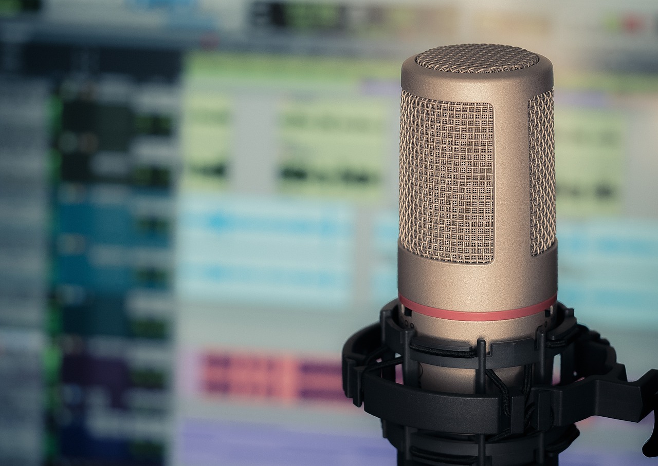 The evolution of the podcast: from entertainment to financial training